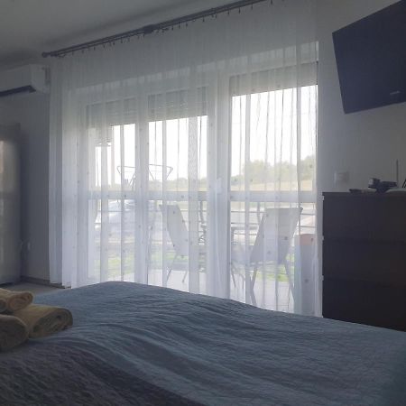 Liliom Apartman Διαμέρισμα Hévíz Εξωτερικό φωτογραφία